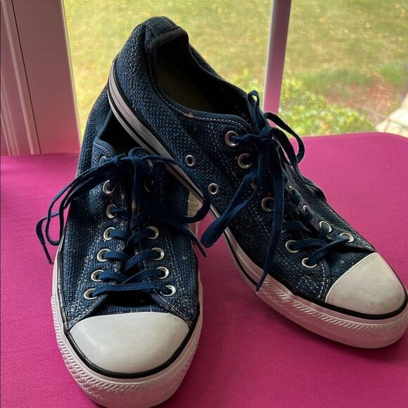 Converse Denim Blue Unisex Sneakers M10.5W12.5 - Picture 1 of 7